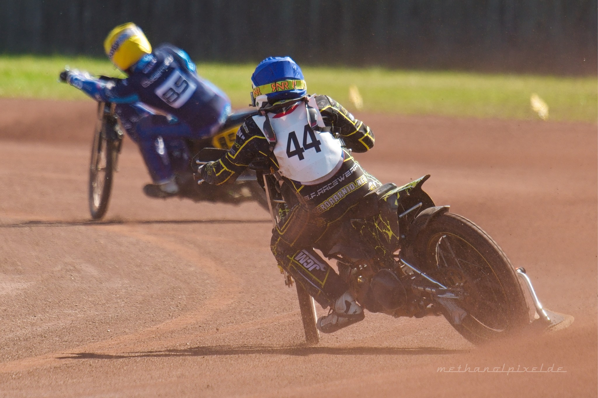 ILCE 7M4   A7401299 2048